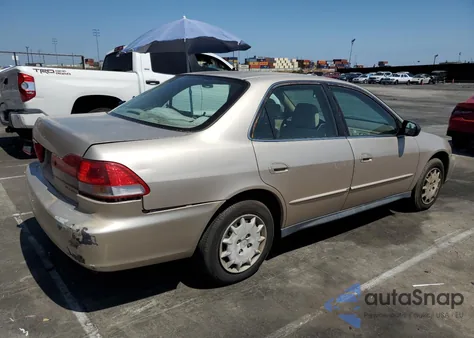 2002 Honda Accord Lx z USA, uszkodzony, nr VIN 3HGCG66542G700019